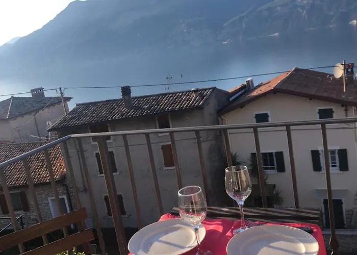 Apartment Casa Mary Brenzone sul Garda