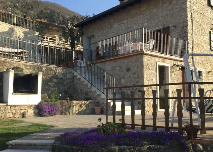 Casa Mary * Brenzone sul Garda
